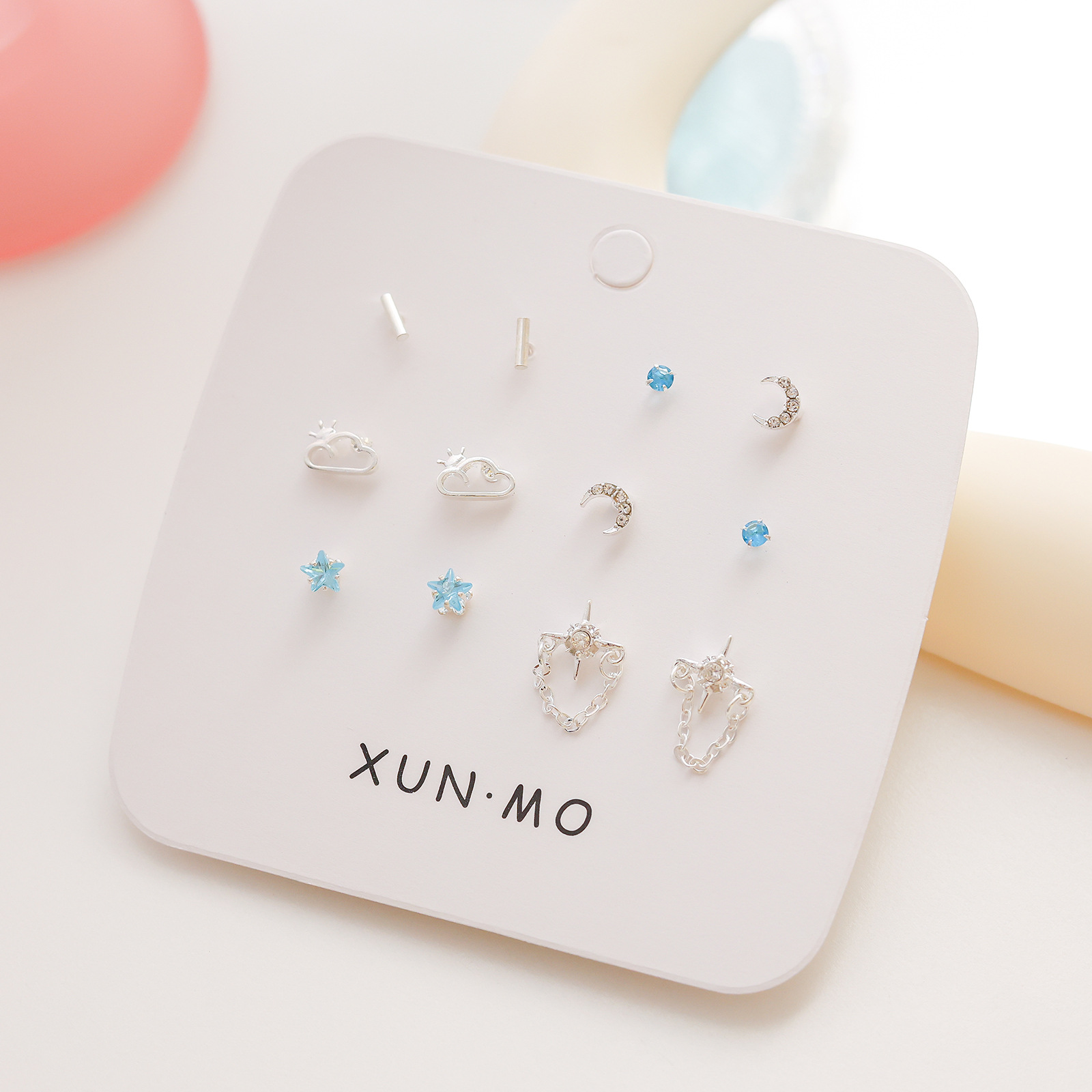 Sweet and Cool Aurora Exquisite silver needle stud earrings, versatile and elegant earrings for women, new heart-shaped set pendants and earrings wholesale Application Scenario