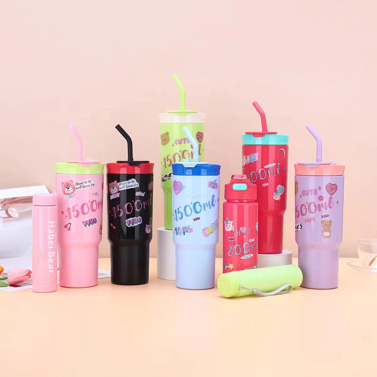 Cross-border 40oz car cup, large-capacity plastic cup, three-piece set with handle, straw, sports water bottle, portable ice cup full figure