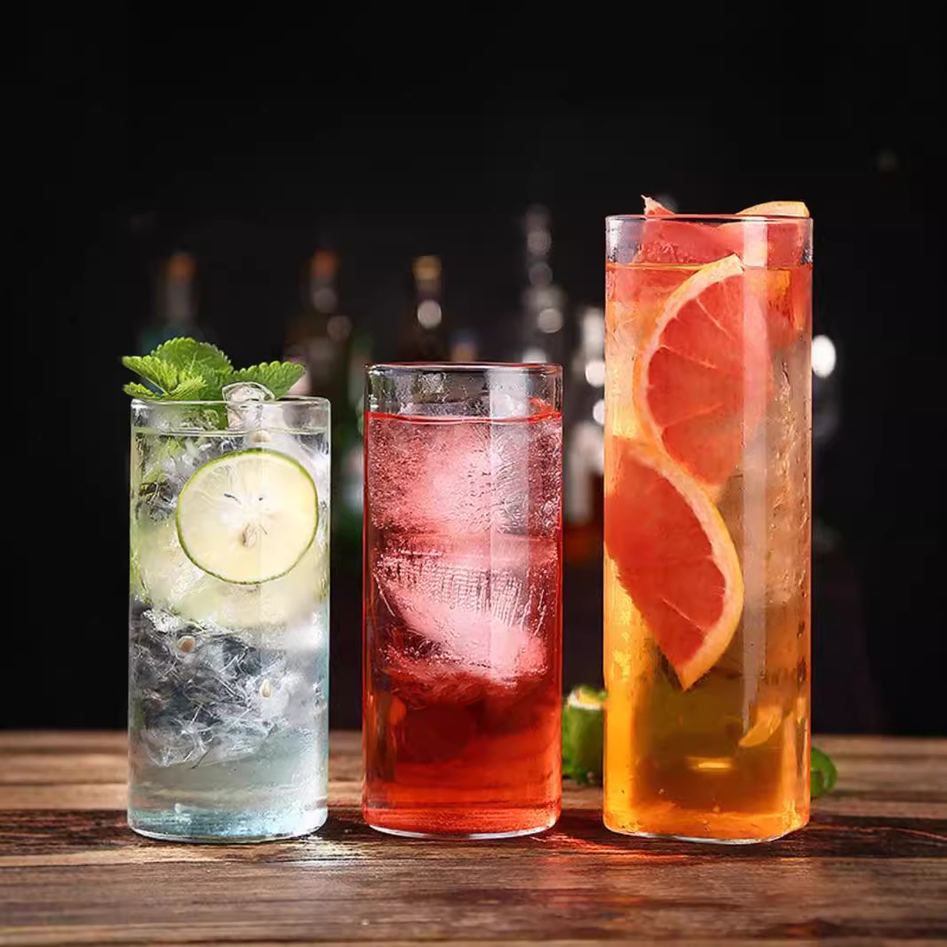 Square glass cups, household water cups, women's simple ins High Peng silicon heat-resistant glass Coring cups, sparkling drink cups Application Scenario