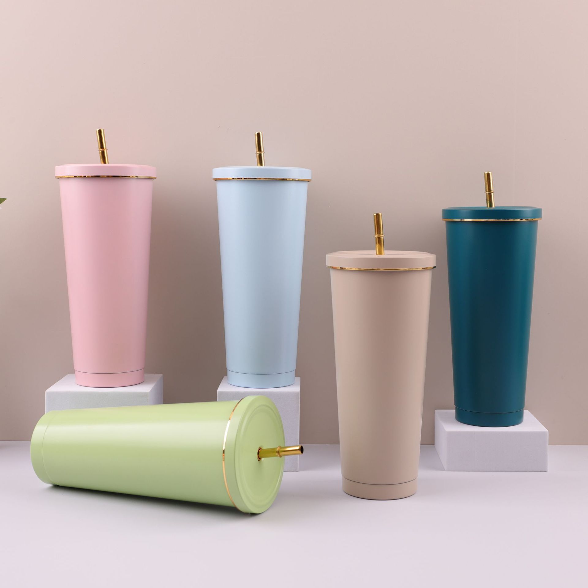 Cross-border exclusive 304 stainless steel straw coffee cups, double-layer insulated cups, portable outdoor car vacuum insulated cups details Picture