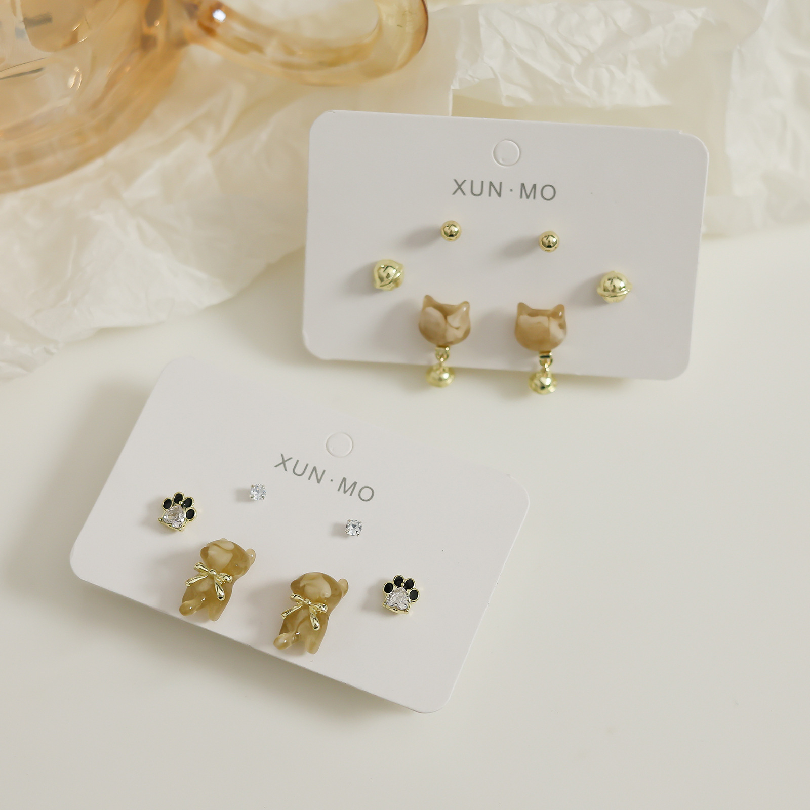 Autumn and winter Maillard cute and childlike silver needle stud earring set, versatile for students, cat earrings, cartoon earrings, women wholesale Application Scenario