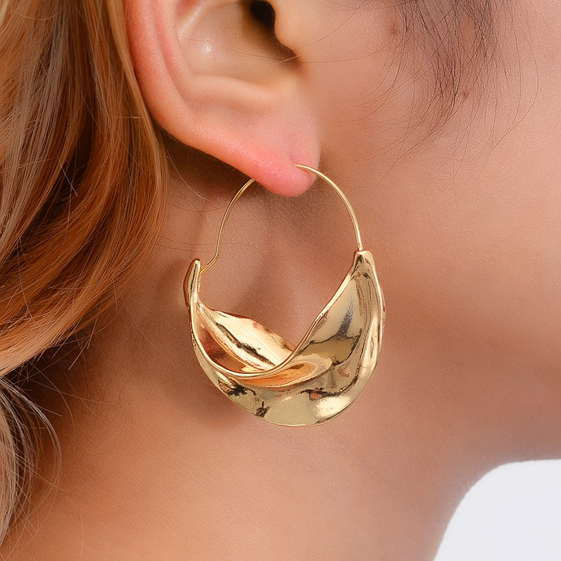 European and American creative new irregular earrings, alloy flower basket exaggerated earrings, ins influencer style earrings factory direct sales full figure