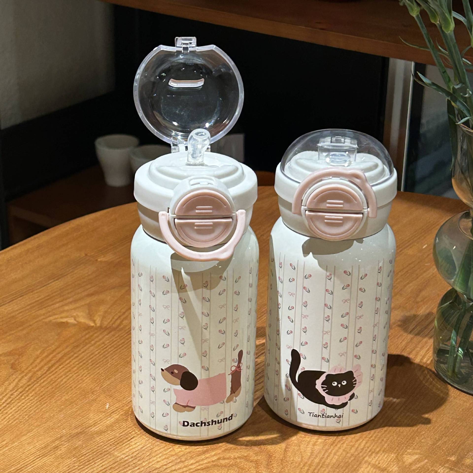 Super cute and adorable Instagram large-capacity girls' new 2024 stainless steel straw high appearance level female student water cup full figure