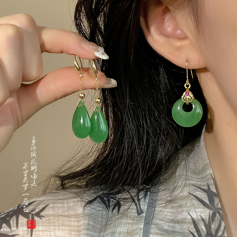 New Chinese-style dark green peace ear hook earrings for women, 2024 new bestseller, high-end stud earrings, ancient-style earrings full figure