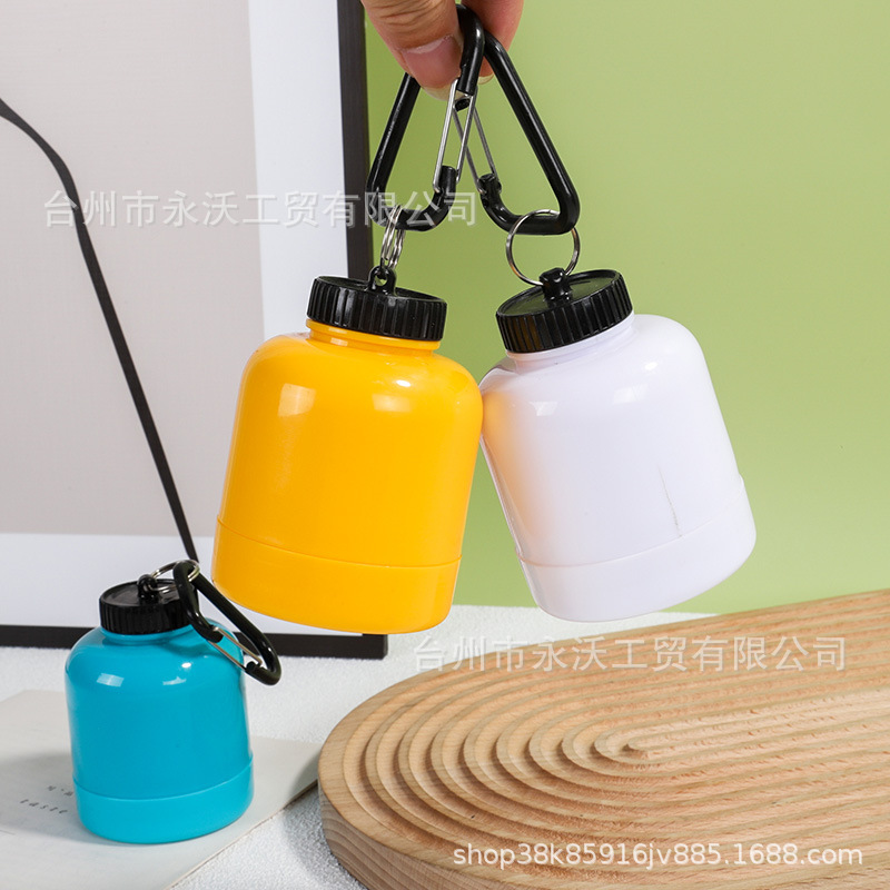 Protein powder box, portable medicine powder bottle, sports and fitness protein powder, replenishing and squeezing bucket, small can of muscle building powder, mountain climbing buckle bucket Specification drawing
