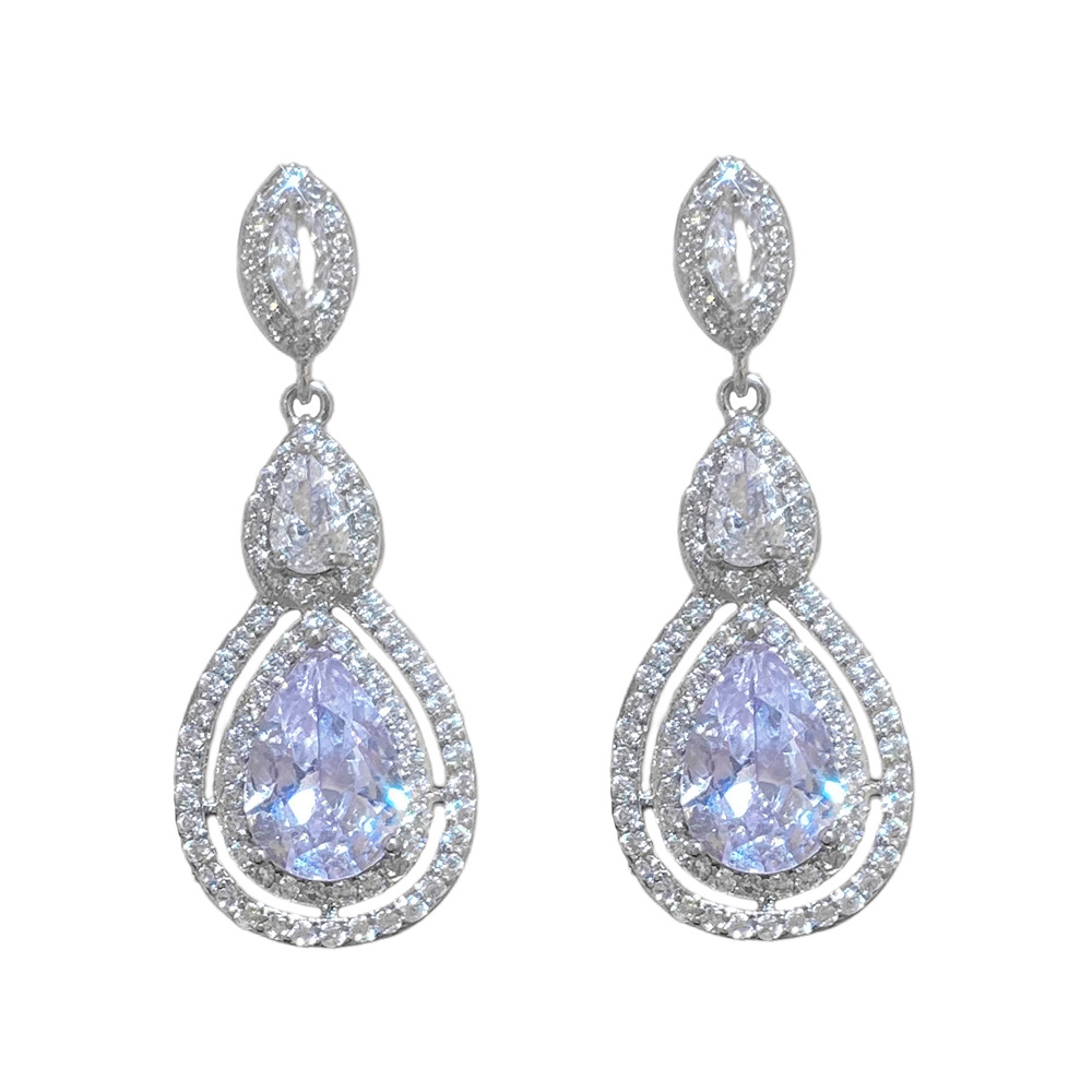 European and American light luxury large zirconia teardrop-shaped earrings, super dazzling, exquisite and high-end, full diamond earrings, evening elegance, stud earrings for women Item Picture