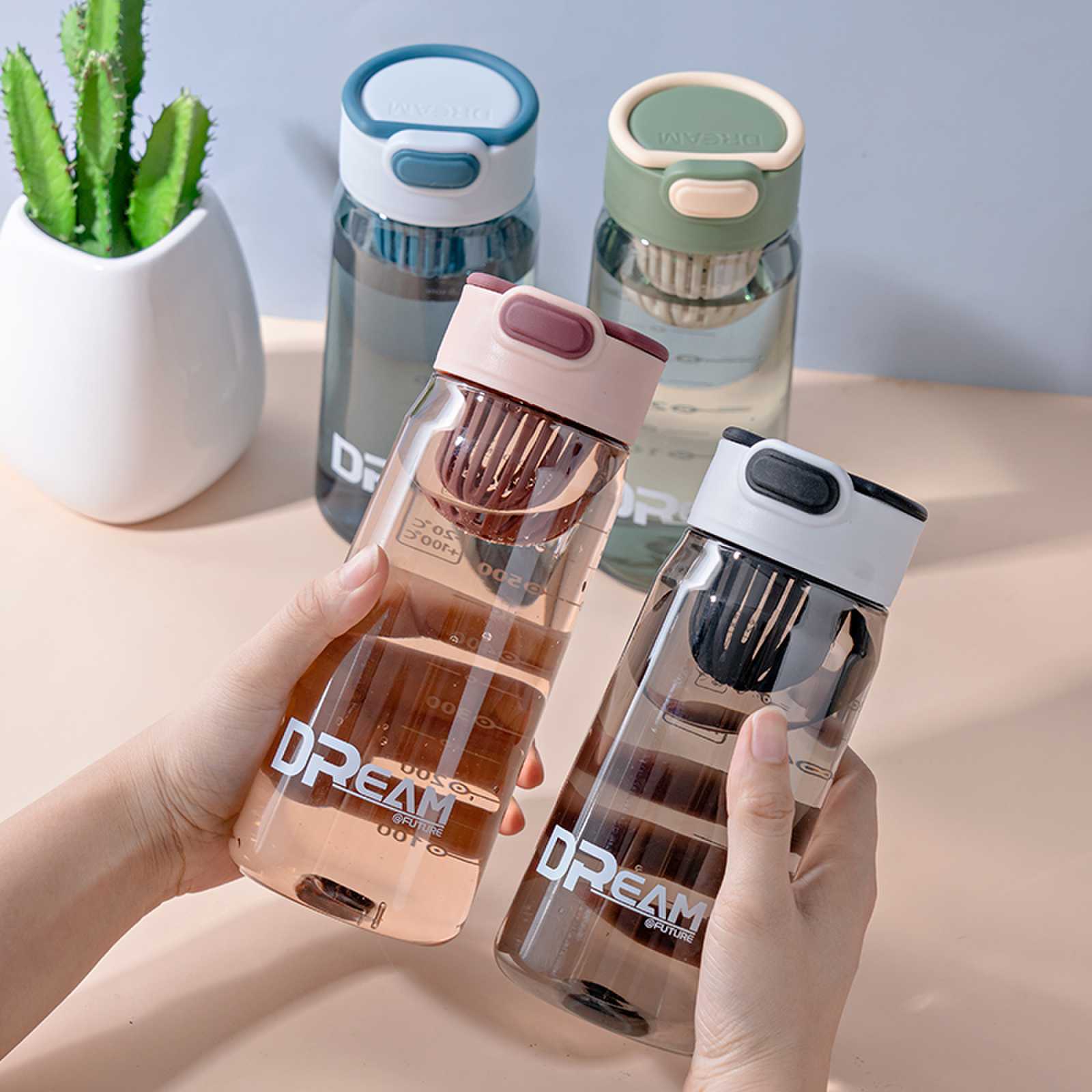 Yitong Simple sports cup with tea rack, large-capacity cup for boys and girls to go to school in summer, high-temperature resistant water cup full figure