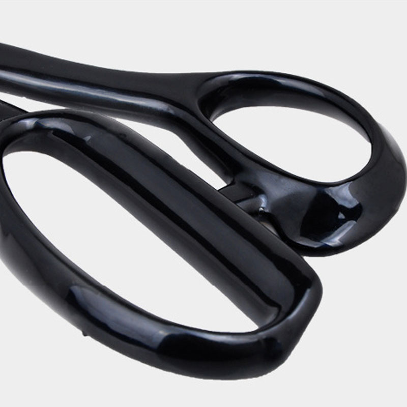 Juzhengsheng Tailor's clothing scissors, fabric cutting, manganese steel white and black blade leather, manual fabric cutting scissors, manganese steel sewing scissors Application Scenario