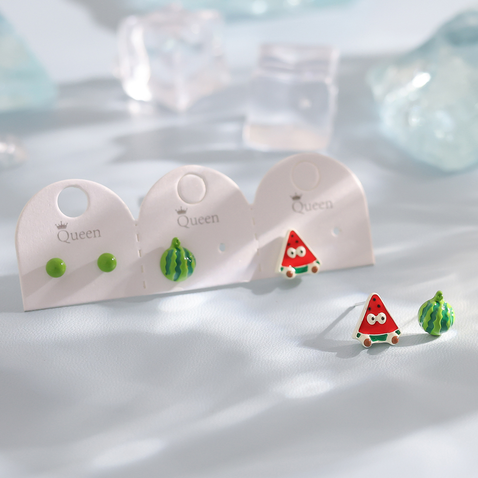 The 2025 summer new cool watermelon stud earring set is cute and unique. The student earrings are cute and sweet, and the earrings are trendy full figure