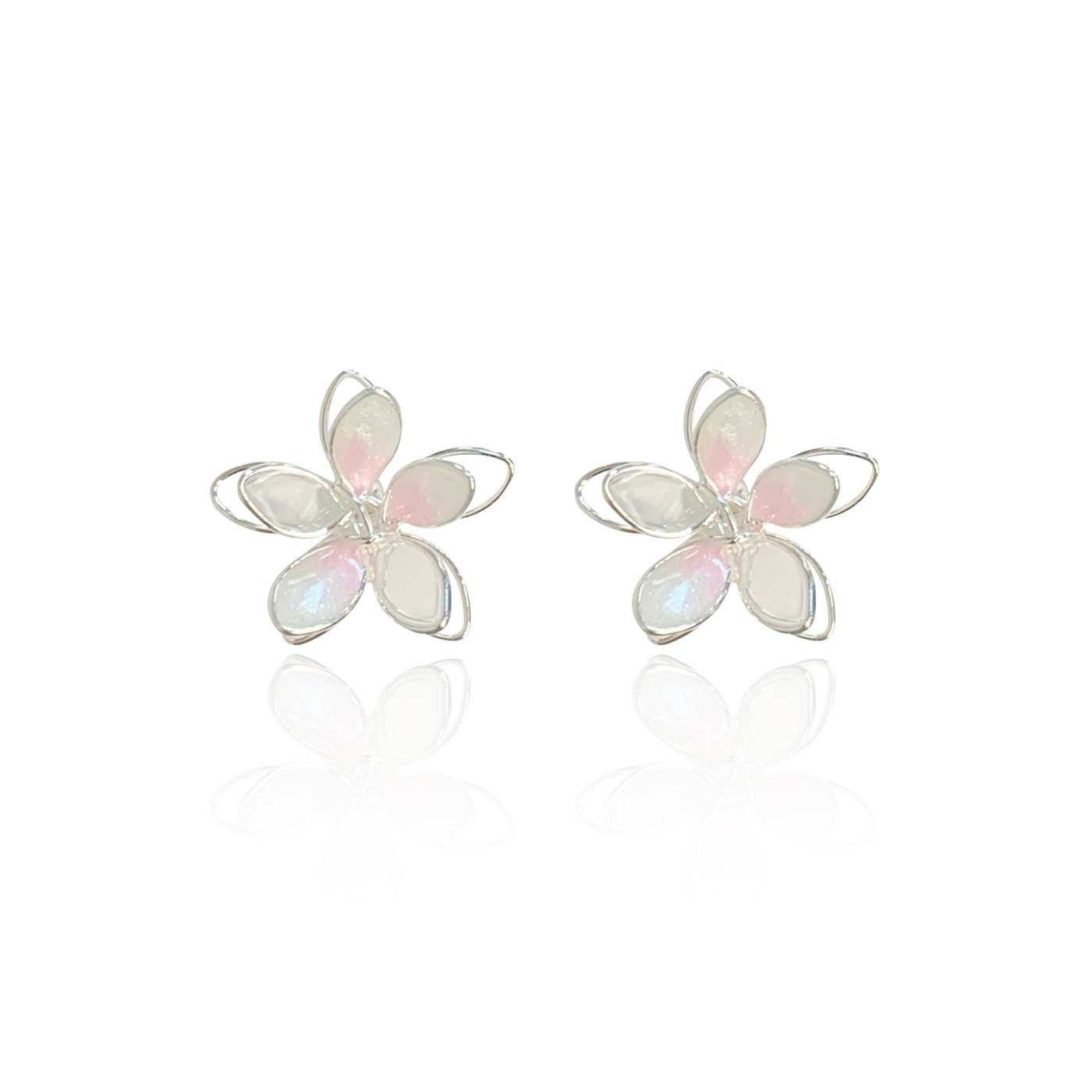 Sweet pink cherry blossom earrings for spring and summer, with a light luxury and high-end feel. Silver needle, super ethereal butterfly, elegant oil-dripping earrings Item Picture