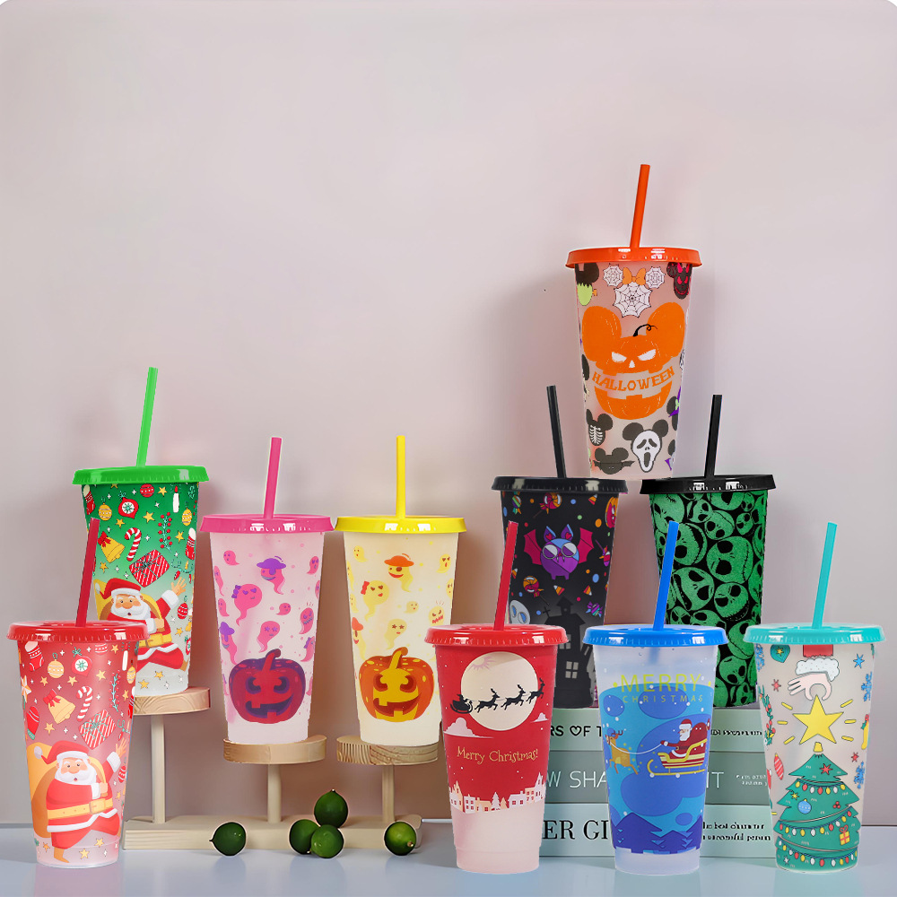 The manufacturer's new Halloween PP single-layer coffee plastic color-changing cup 710ml temperature-sensitive cold-changing straw Christmas cup details Picture