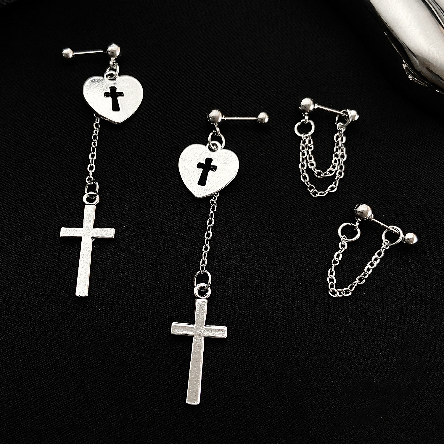 Cross-border new long tassel chain earrings, ins cold style design, alloy round ball cross pendant stud Application Scenario