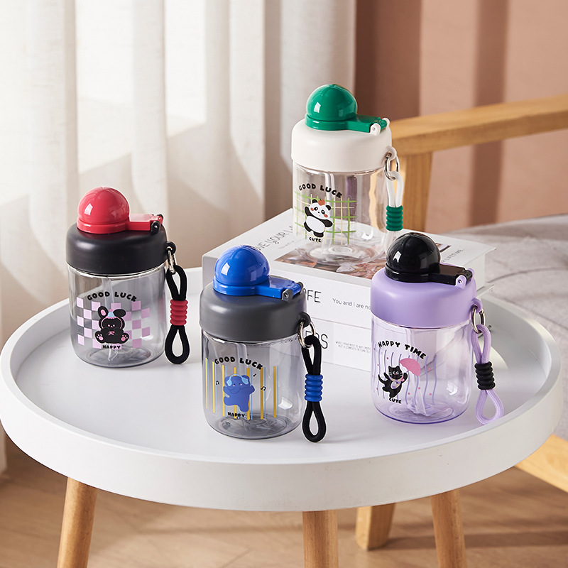 Fuxing Cartoon water Cup, Children's anti-drop portable Cup, men's and women's casual cup, students' cute plastic cup with handle full figure