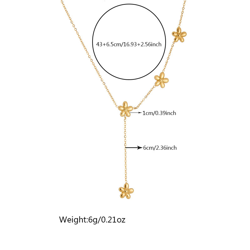 Korean-style fashionable, simple and versatile gold-plated stainless steel flower accessory chain tassel accessory necklace Application Scenario