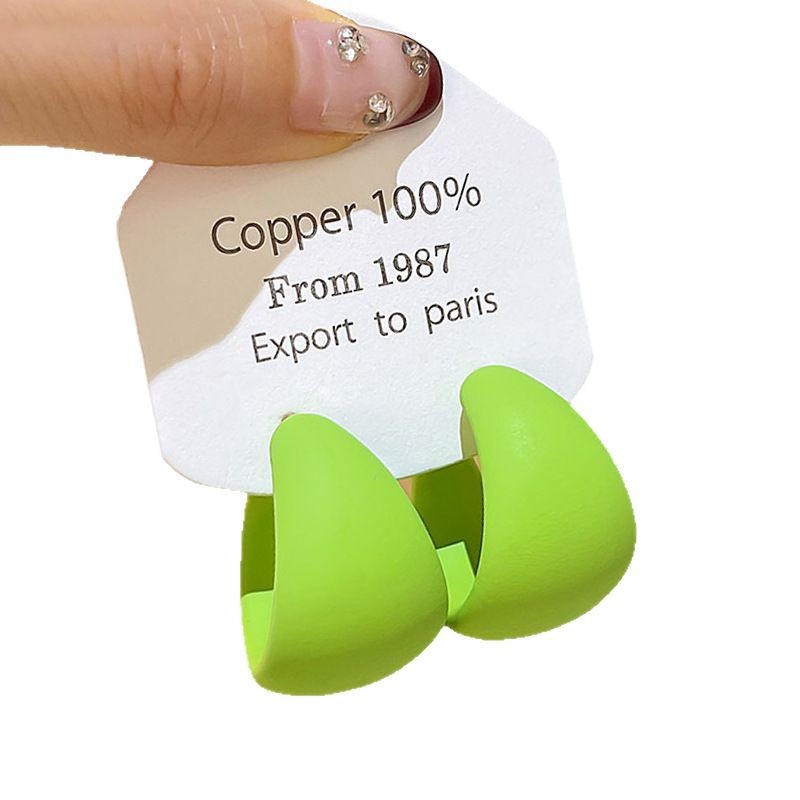 Sweet and elegant green earrings for women in 2025, simple and niche ear studs, light luxury and high-end ear rings and earrings Item Picture