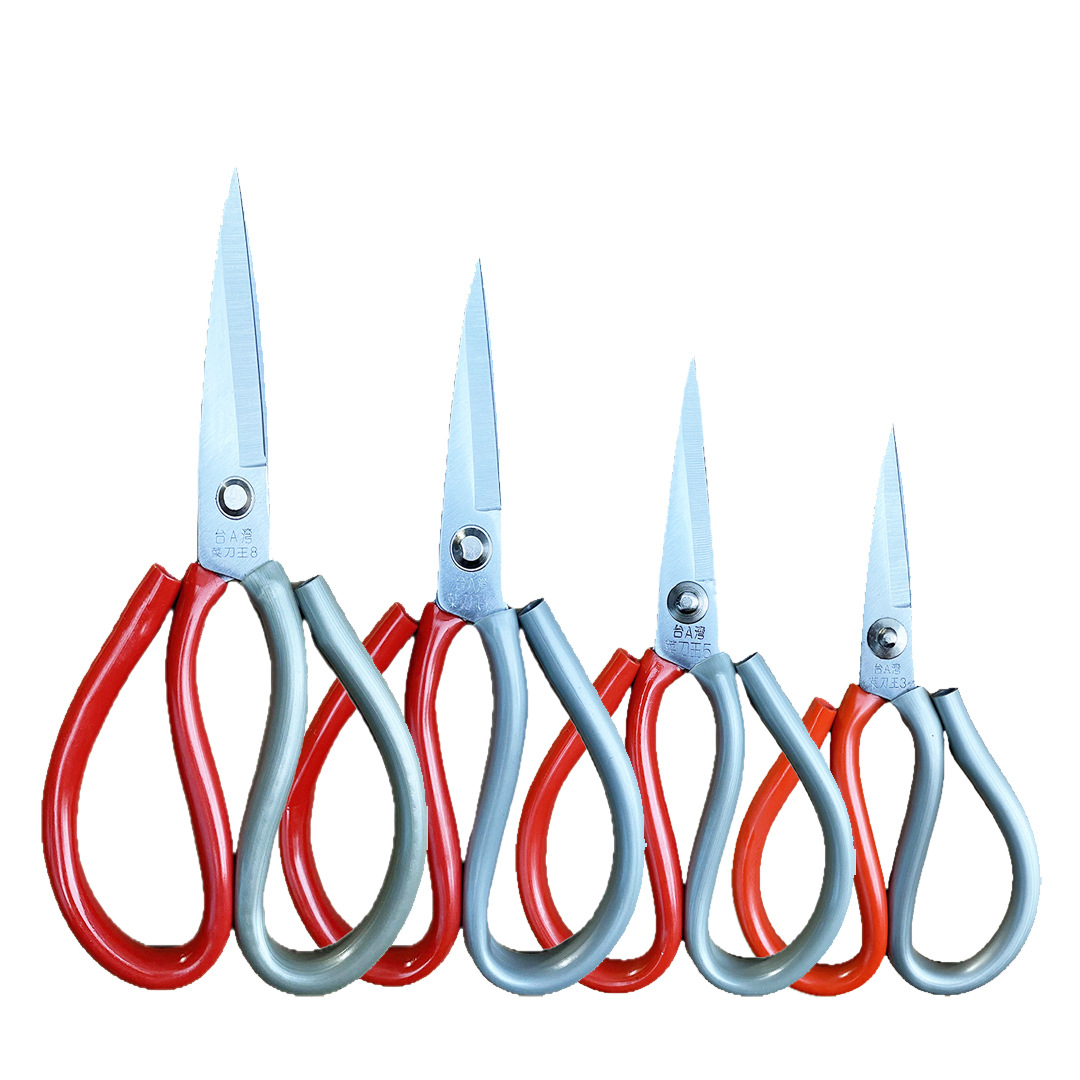 Wangwanfu Kitchen knives wholesale industrial kitchen electrician manganese steel stainless steel large and small scissors office daily-use scissors Application Scenario