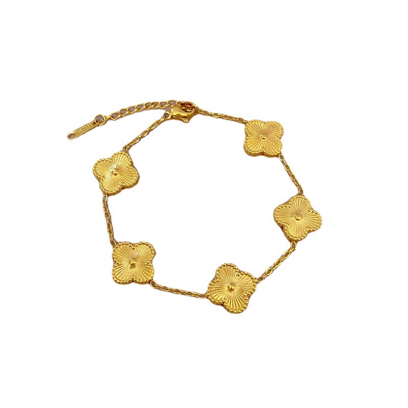 【 All-titanium Steel 】 Personalized lucky flower embossed, elegant lucky minimalist chain bracelet, female Internet celebrity retro best friend Item Picture
