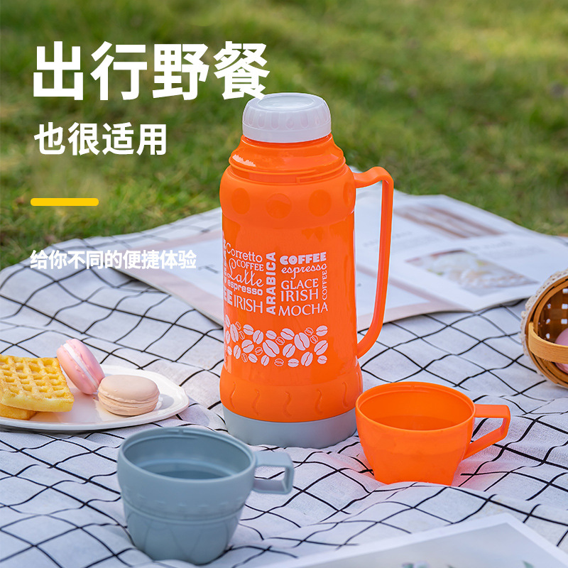 Wholesale of portable student dormitory household thermos flasks, thermos flasks, outdoor thermos flasks, water kettles and car thermos flasks Application Scenario