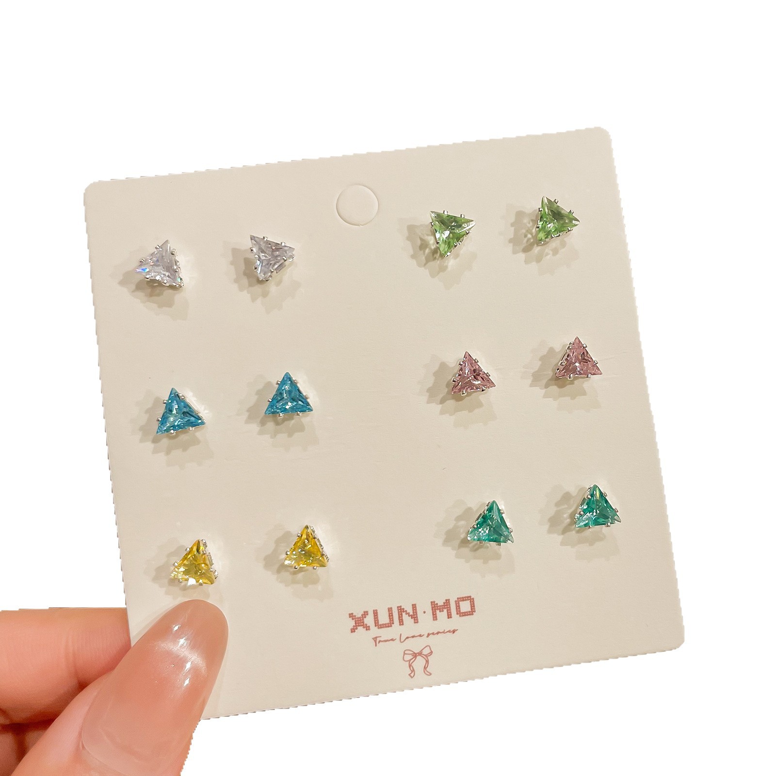 Triangular zircon stud earrings for women, simple and exquisite rhinestone stud earrings, small student personality earrings, trendy Item Picture