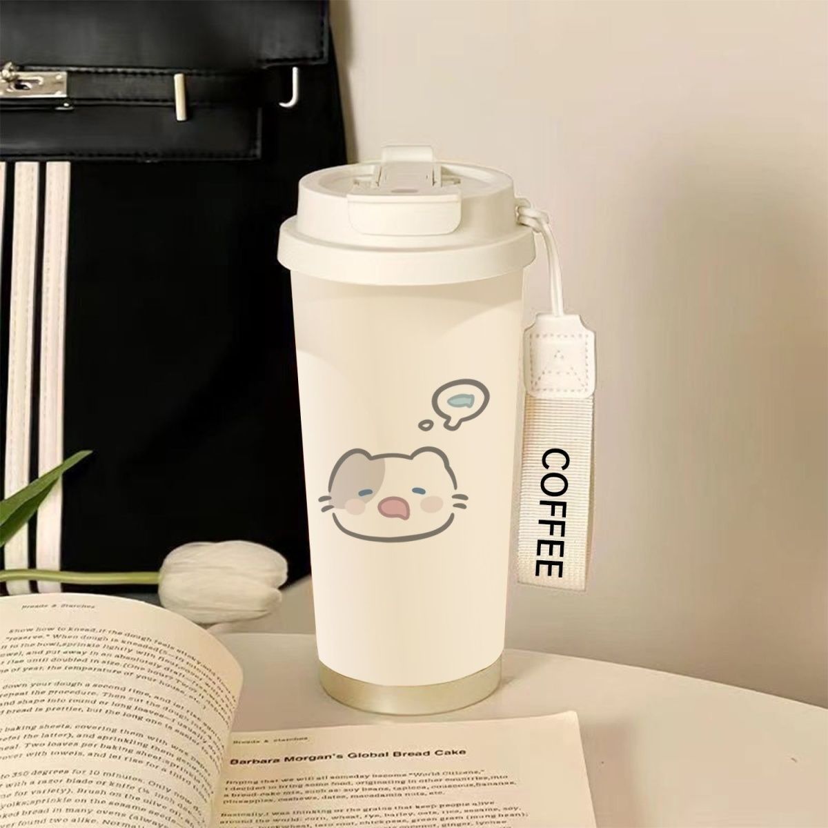 Cartoon insulated cups for boys and girls to go to school, double-drinking cups, drinking cups, large-capacity sleepy cats, portable for sports Application Scenario