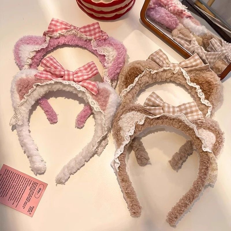 Bow, bear ears, plush hair band, girls' face washing and hair pressing cartoon hair band, children's hair clip, cute hair tie headwear details Picture