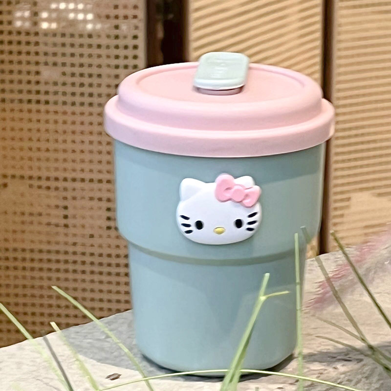 Cute Ins-style sticker straw cup for girls, portable and heat-resistant straw cup for children and office workers, new style Application Scenario