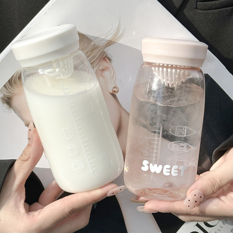 The high-appearance-level water cup is in an ins style, portable and cute. It is a transparent and small water cup. The plastic milk cup is convenient for direct drinking Specification drawing