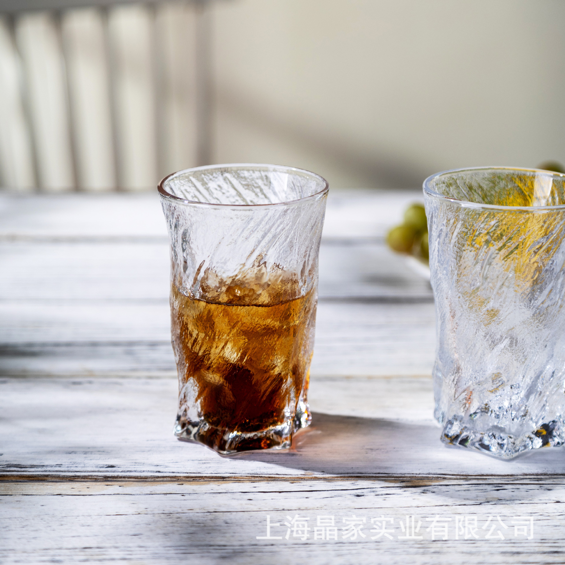 Tree-patterned frosted glass cups, ice field water cups, creative whisky wine glasses, juice cups, office and household drinking cups Specification drawing