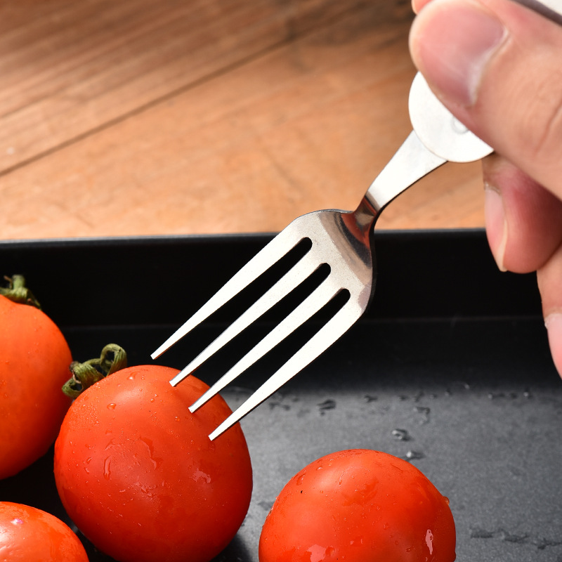 Factory direct sales of multi-functional foldable and detachable combination outdoor travel tableware, knives, gift knives and fruit knives details Picture