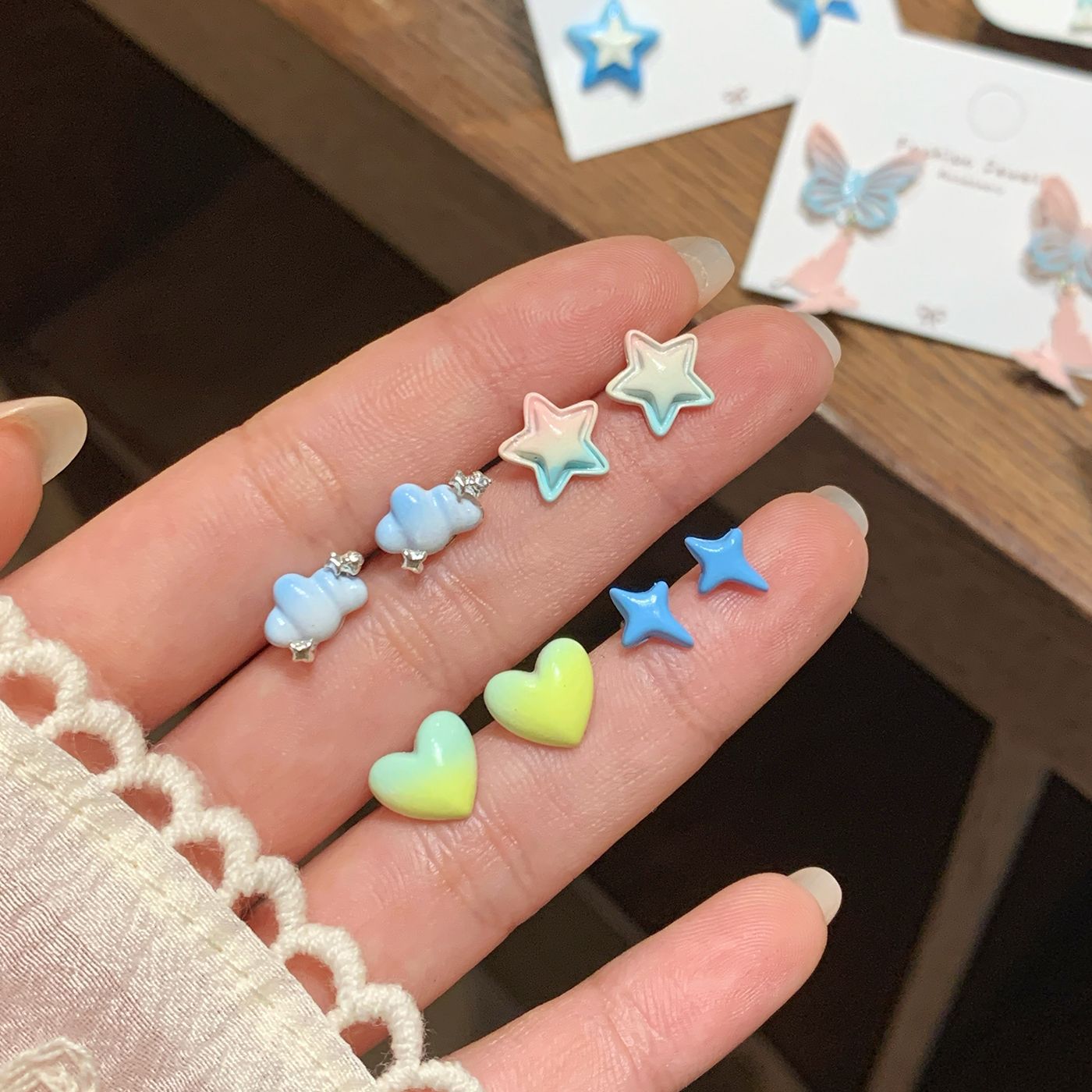 Spring and Summer Gradient Dye Butterfly Heart Series earrings Set, women's silver needle personalized colorful earrings wholesale in Yiwu Specification drawing