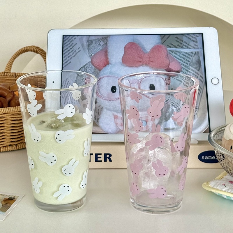 Ins-style cute glass cup print new water cup rabbit high appearance level large capacity milk coffee cup glass cup Specification drawing