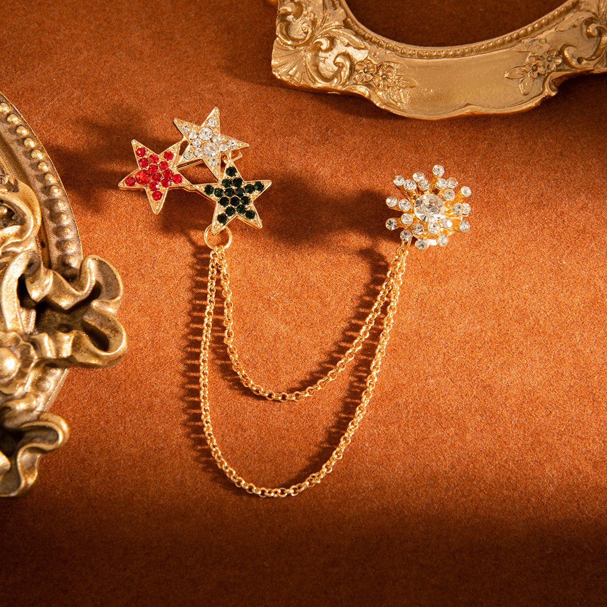 British-style suit shirt, crystal snowflake, five-pointed star chain brooch, cross-border new women's exquisite and fashionable badge Specification drawing