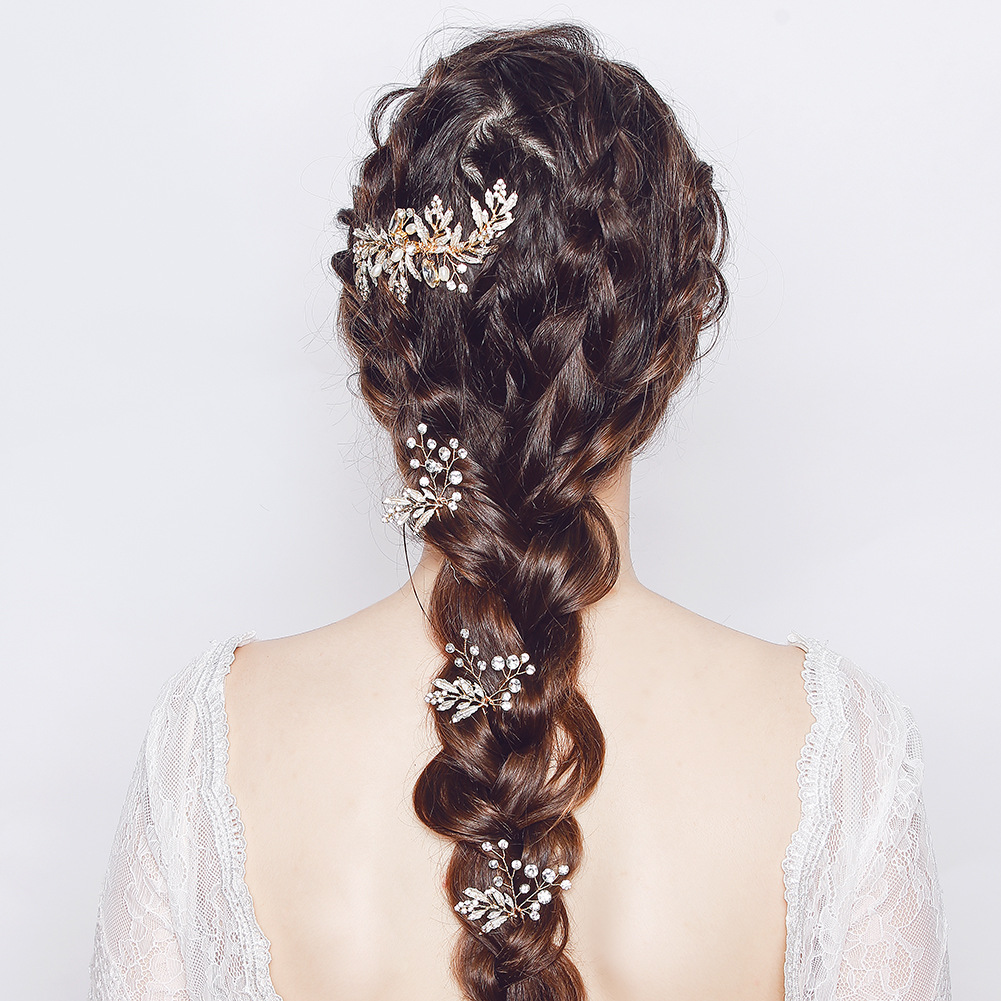 Cross-border accessories: Bride's hairpin and comb set, European and American alloy rhinestone wedding accessories, handcrafted leaf pearl headwear details Picture
