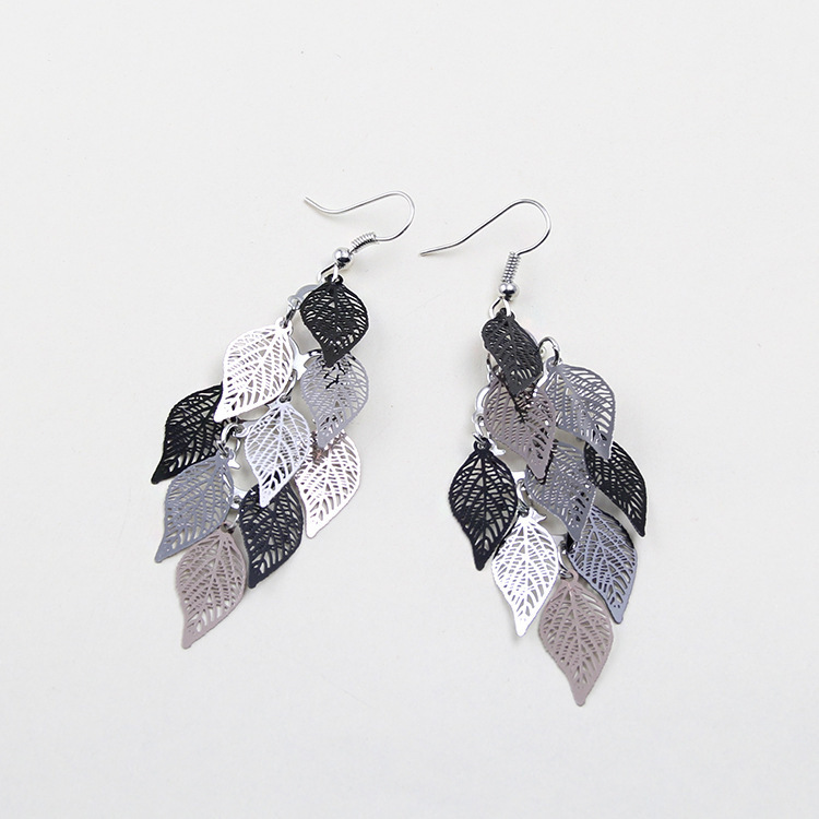 Japanese and Korean forest-themed cold style earrings for women's summer, fresh, simple and fashionable, colorful hollowed-out leaf ear hook earrings Specification drawing