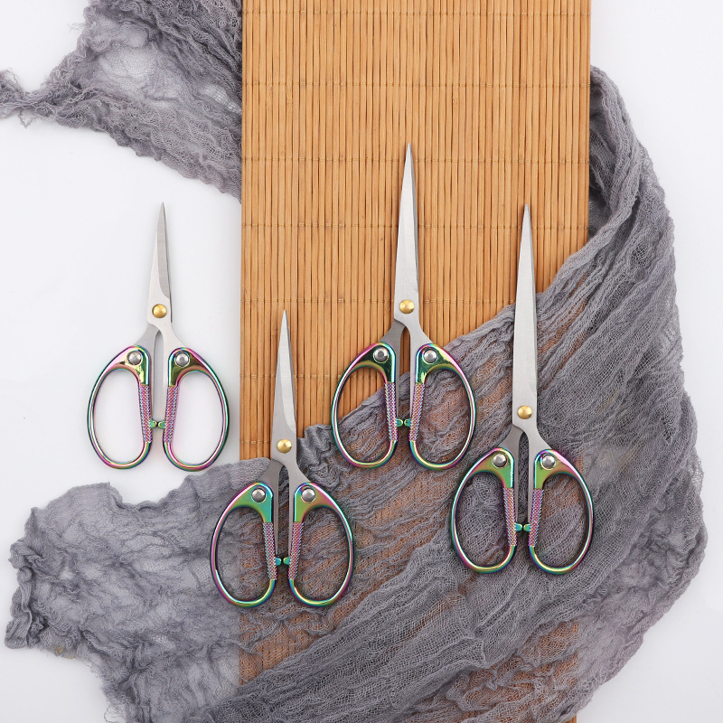 Lin Taizuo small scissors, stainless steel home and office small scissors, handmade window decorations, paper-cutting scissors, student stationery scissors details Picture