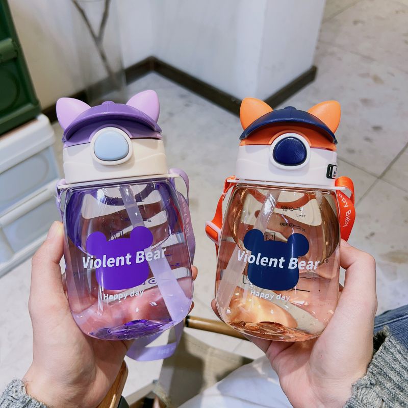 Children's water cup, direct drinking cup, cute for boys and girls, high appearance level, portable, leak-proof in summer, can be carried diagonally, heat-resistant cup Application Scenario