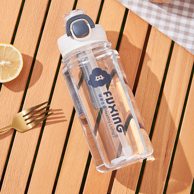 Sports water cups, men's and women's straw cups, portable and simple universal disposable cups for students, water bottles, children's direct drinking plastic cups Application Scenario