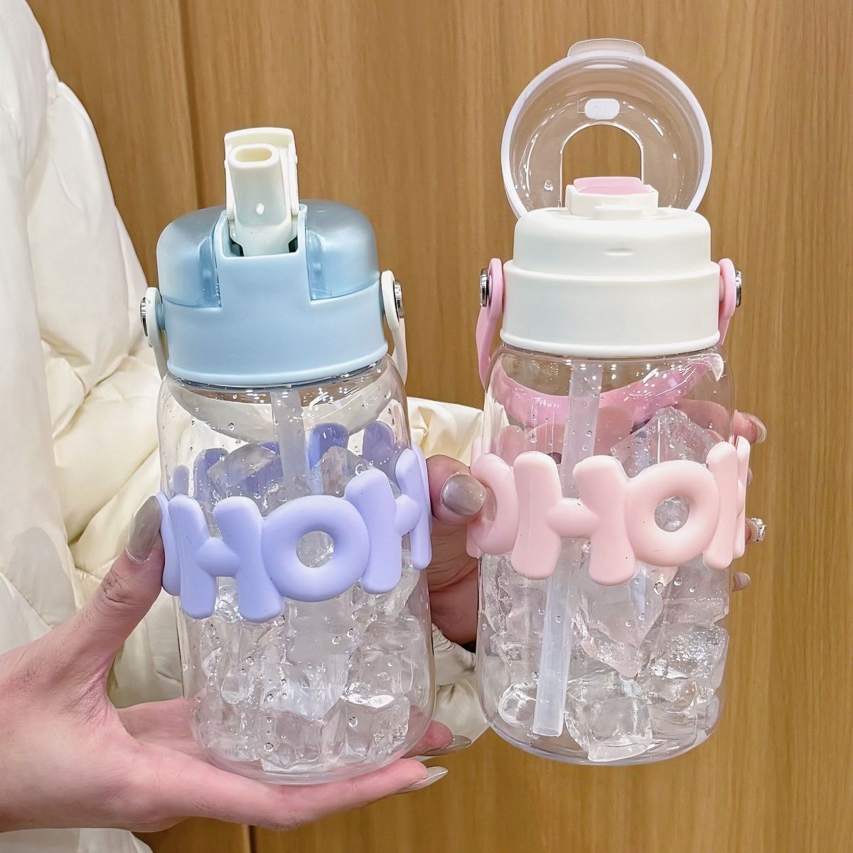 The new high-temperature resistant portable plastic water cup is a large-capacity cup that women can carry diagonally when going out for fun Specification drawing