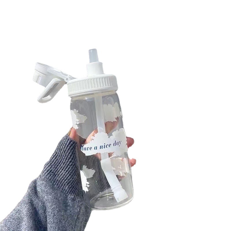 ins Fresh and light white cloud plastic straw cup, portable drinking cup, student cup, creative couple casual cup Item Picture