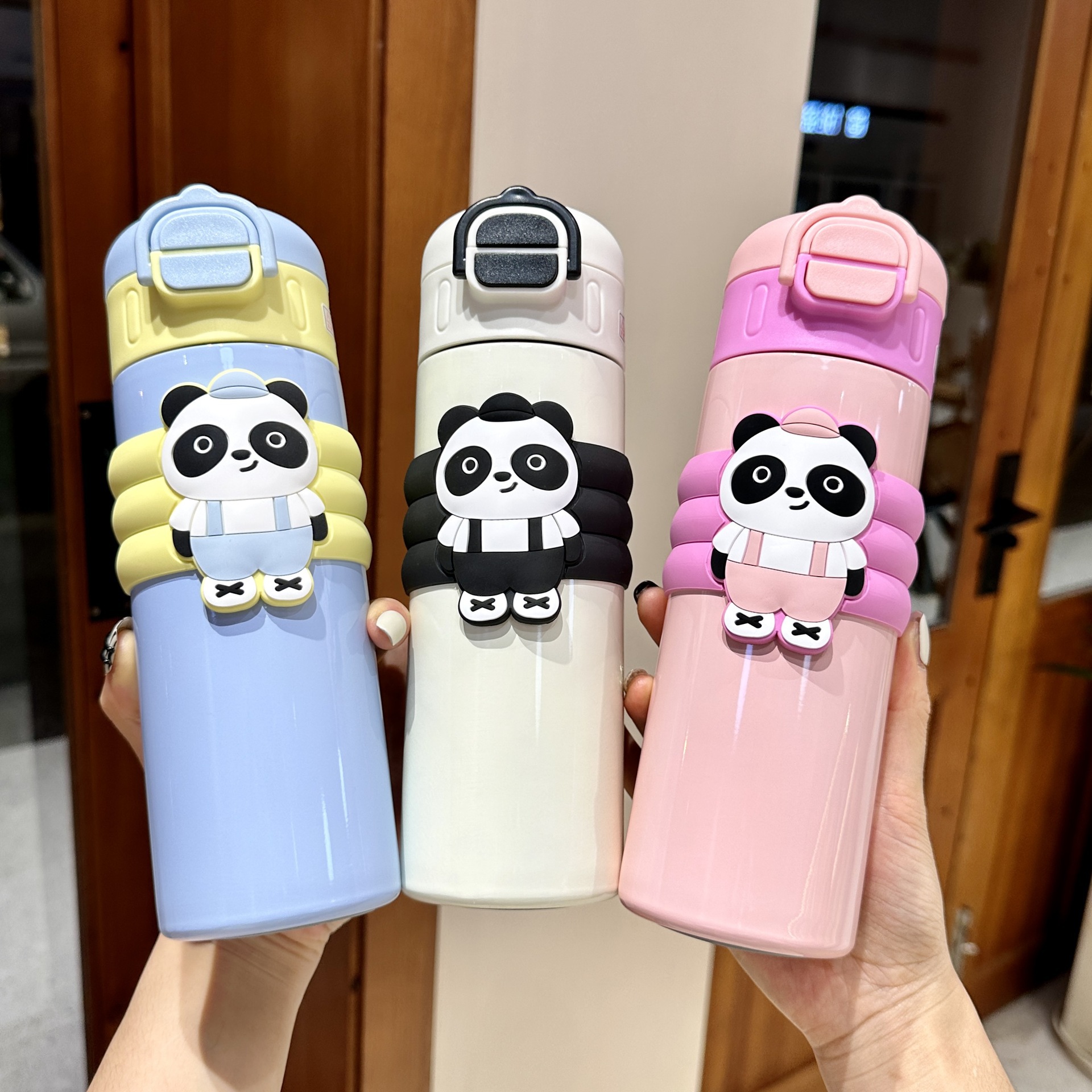 New double-drinking red Panda large-capacity insulated cup, children's cute straw cup, 316 stainless steel portable rope cup full figure