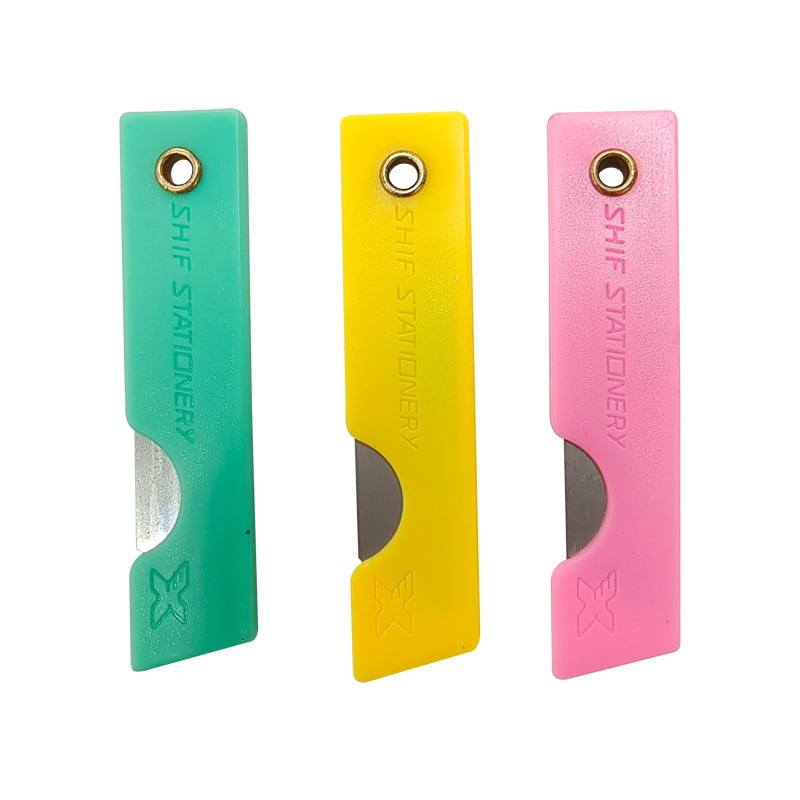 Plastic shell folding knife box set, four-color student portable pen sharpener, express box opening knife factory wholesale full figure