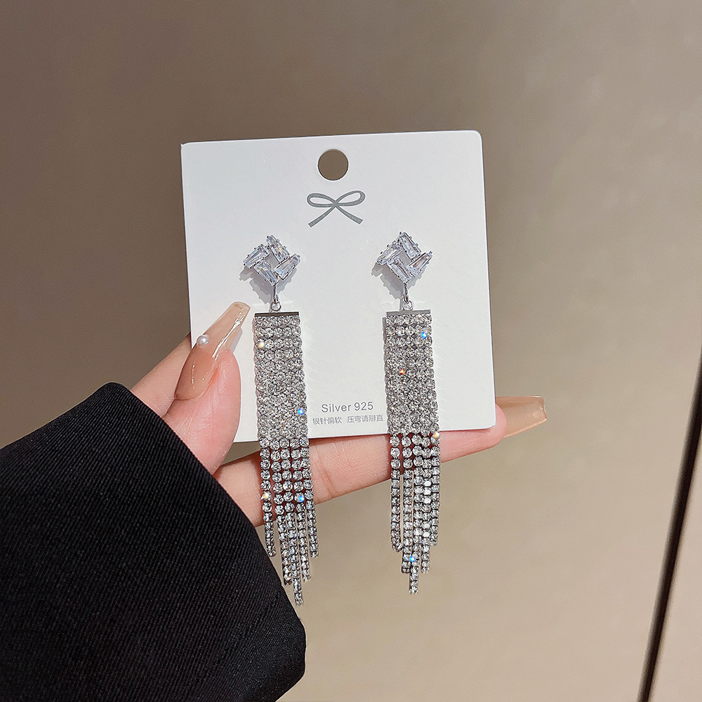 925 Silver needle Super Sparkling Full Diamond long tassel earrings, women's Instagram trendy, light luxury and niche design sense stud earrings wholesale Application Scenario