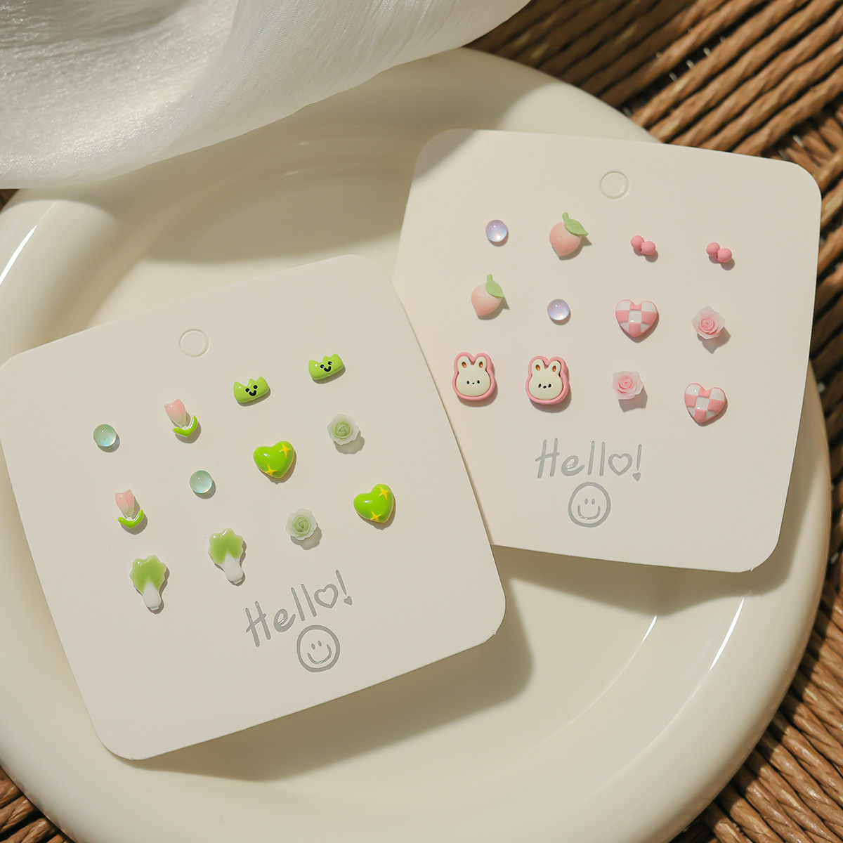 Silver Needle Set 2024 New Spring/Summer Stud Earrings, ins fresh and sweet forest-style earrings, simple and versatile earrings Specification drawing