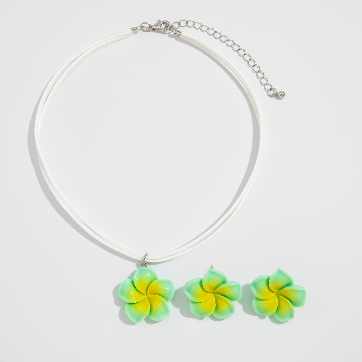 A fresh and sweet dopamine-tied flower choker frellia design necklace for women Item Picture