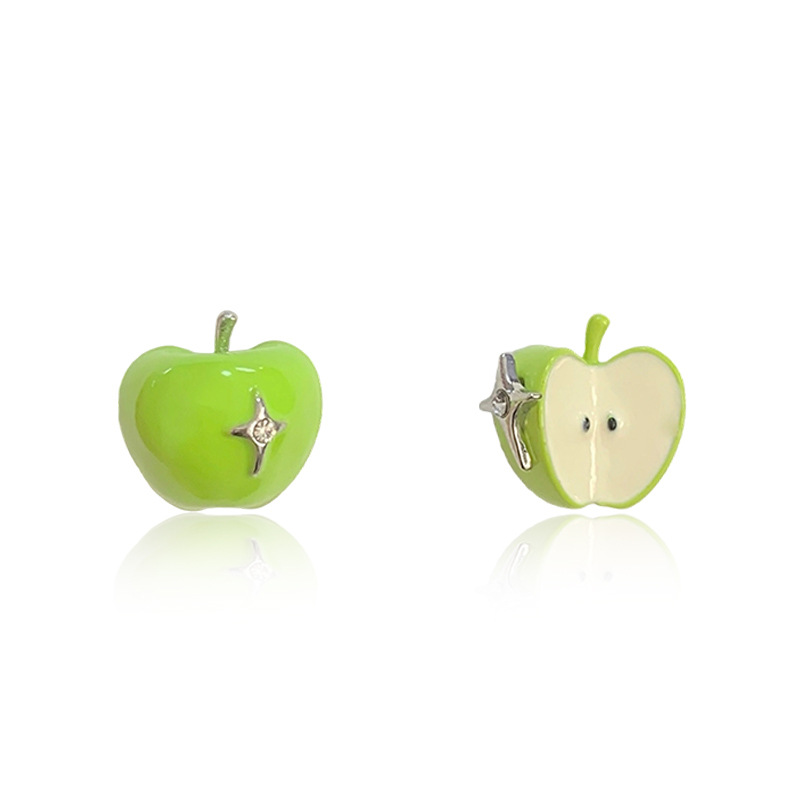 Summer's fresh and childlike charm: green apples, red apples, stud earrings, silver needles for girls, a girlish vibe, and cute, niche oil-dripping earrings Item Picture