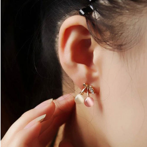 Wholesale of Korean version hot-selling eco-friendly cat's eye stone cherry ear studs and sweet diamond-encrusted fruit earrings Specification drawing