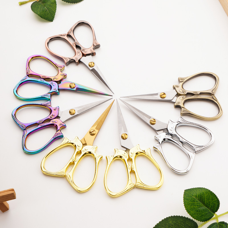 Stainless steel pointed-nose hand scissors for paper-cutting, embroidery, window decorations, high-sharpness small scissors, retro compact stationery, office scissors Application Scenario