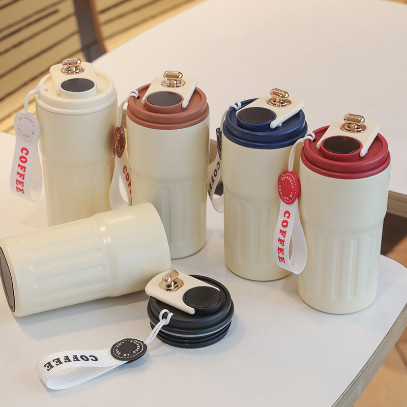 High-appearation-level smart temperature-displaying coffee cup that won't break when dropped, large-capacity water insulated cup, student water cup, car and outdoor cup full figure