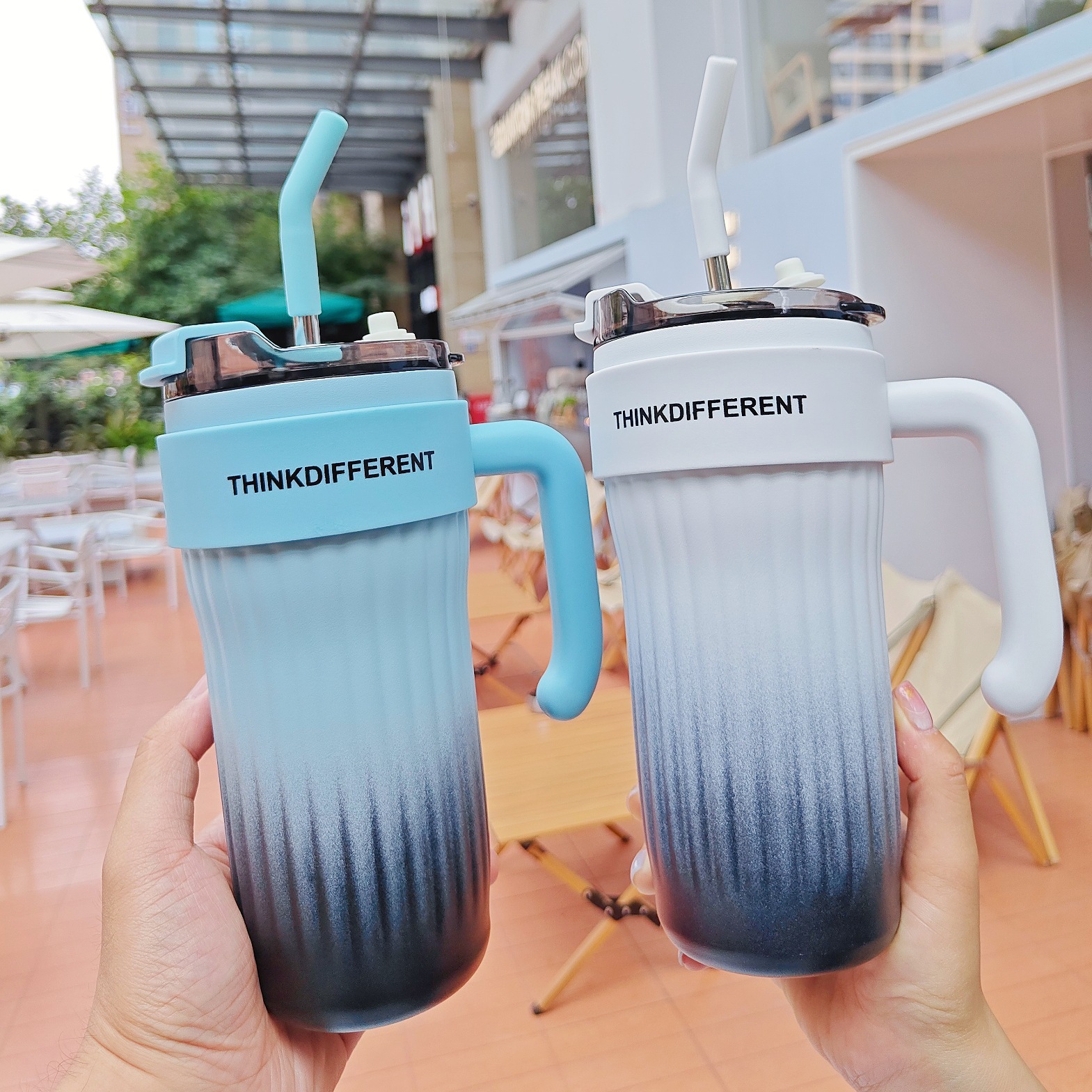 American-style gradient 316 stainless steel insulated cup with straw, double-drinking cup for students, women, office coffee cup, car cup full figure