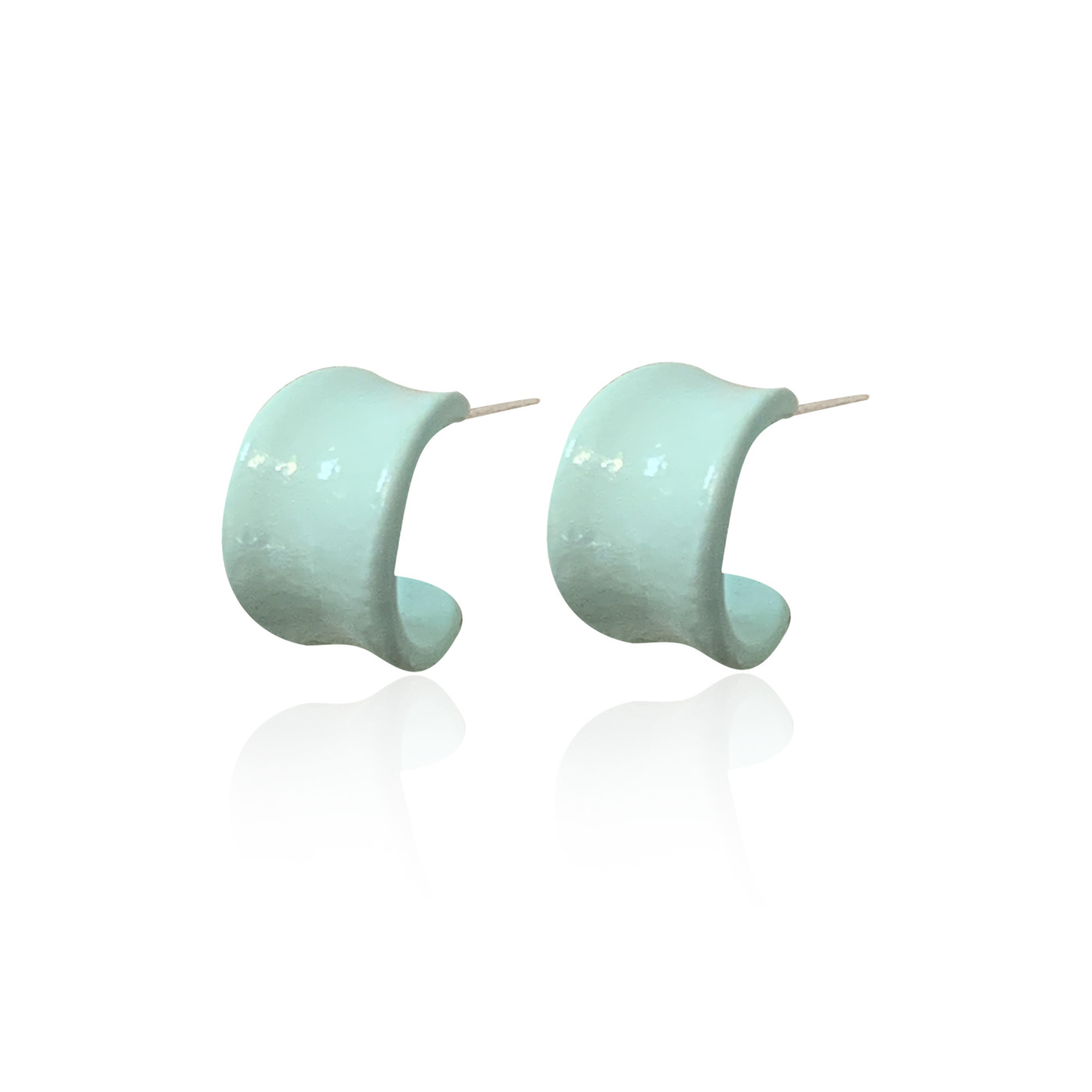 Spring and summer candy-colored enamel oil drip irregular C-shaped stud earrings for women with silver needles, unique design sense, fresh and elegant style Item Picture